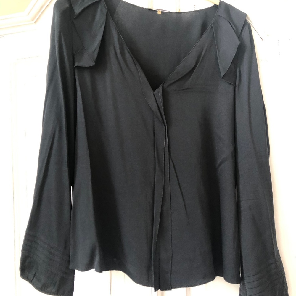Elie Tahari Small Petite Black Silk Blouse